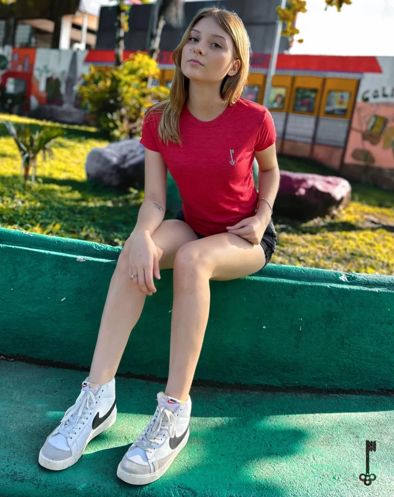 playera roja